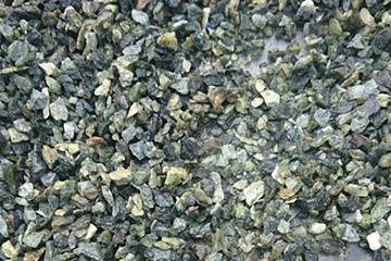 お庭用の庭砂利 4号 5号 6号 7号砕石